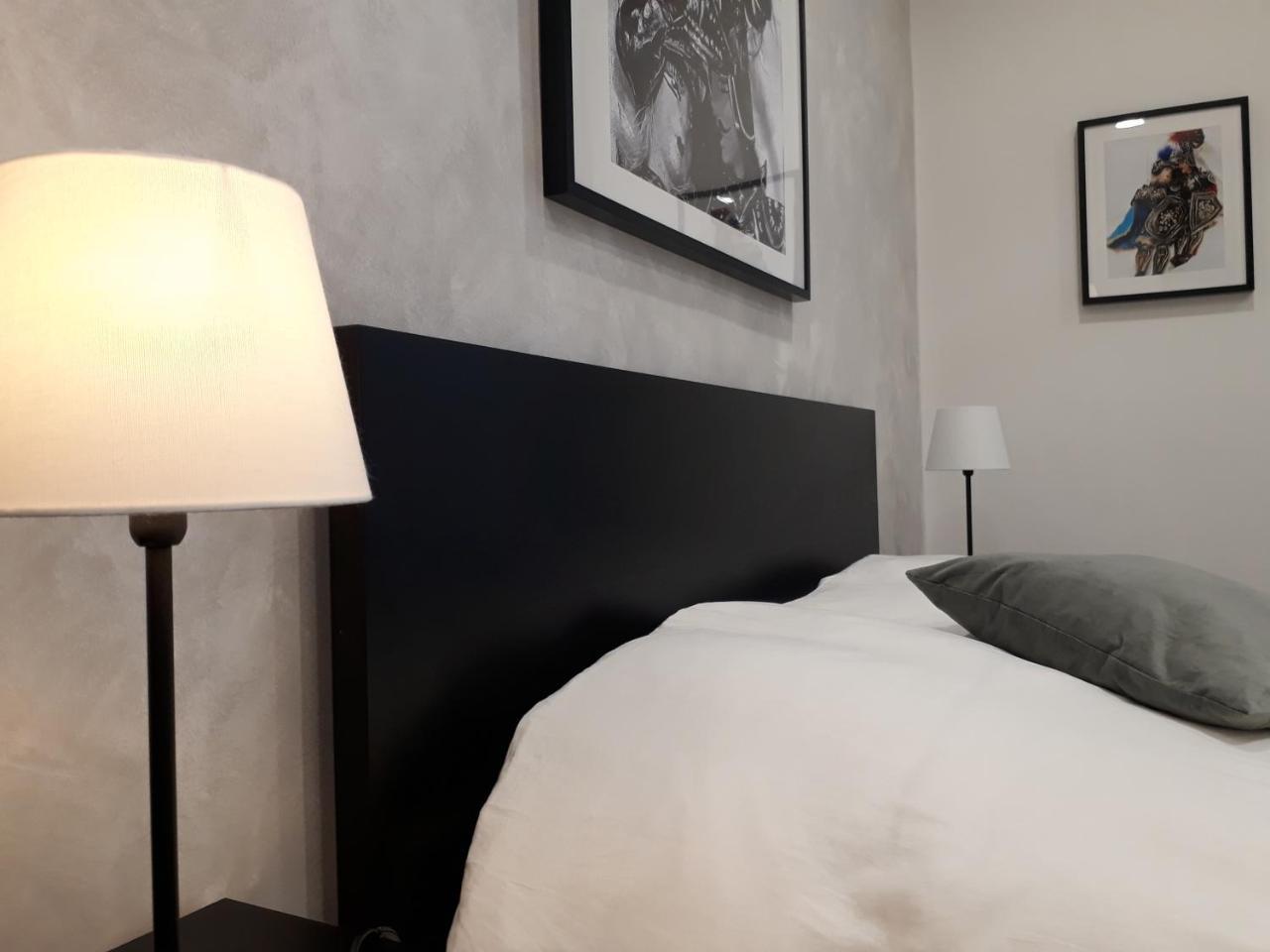 Etnea Street Apartment カターニア エクステリア 写真