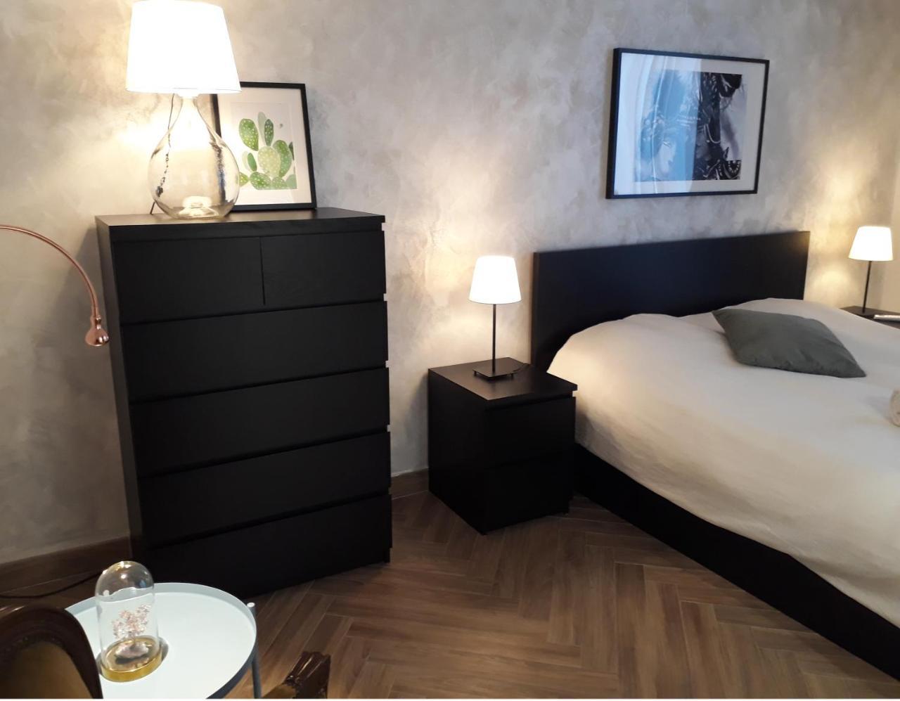 Etnea Street Apartment カターニア エクステリア 写真